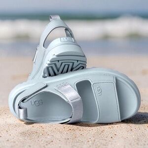 UGG Golden Glow Women’s Chunky Sport Sandals. Color: Sea Foam